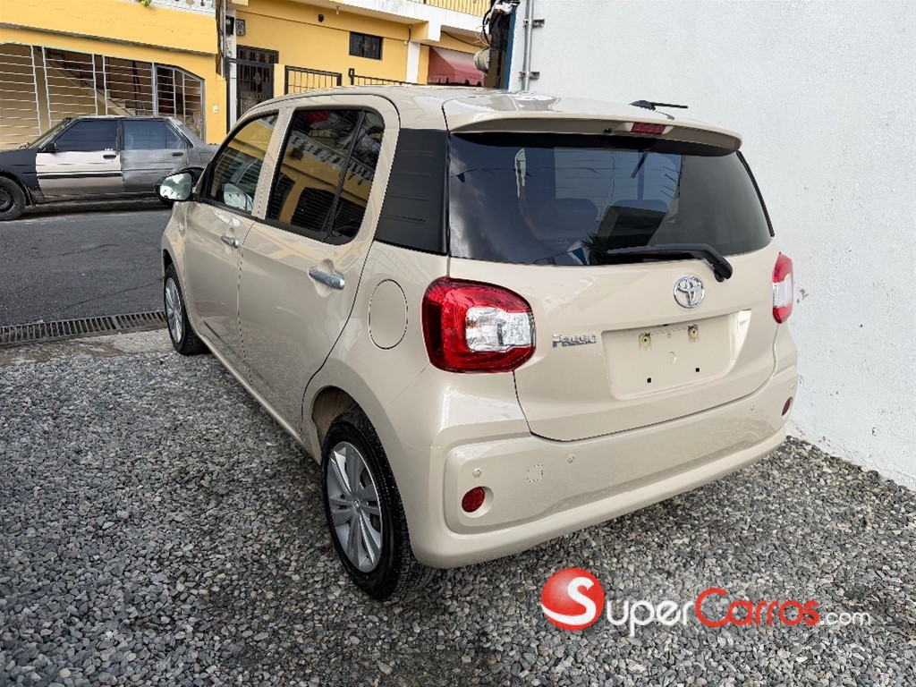 2022 Toyota Passo — foto 3 / 12