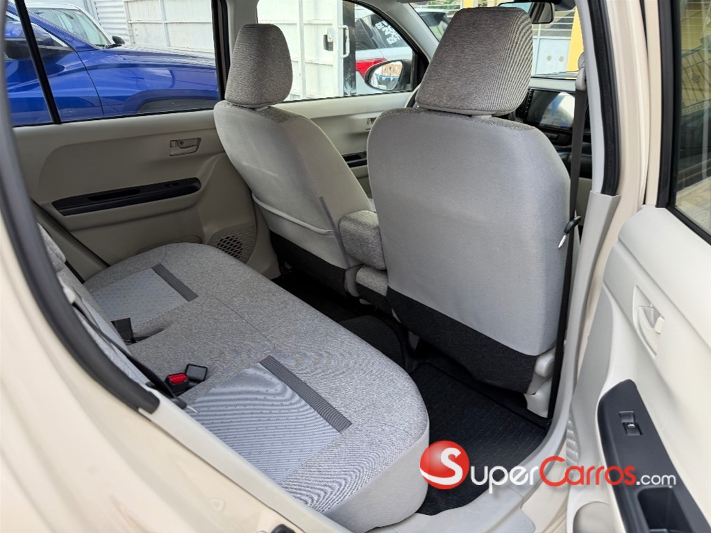 2022 Toyota Passo — foto 6 / 12