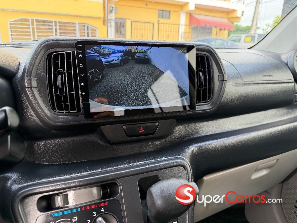 2022 Toyota Passo — foto 10 / 12