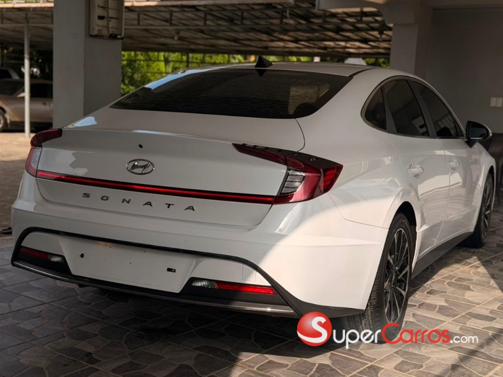 2020 Hyundai Sonata DN8 — foto 4 / 12