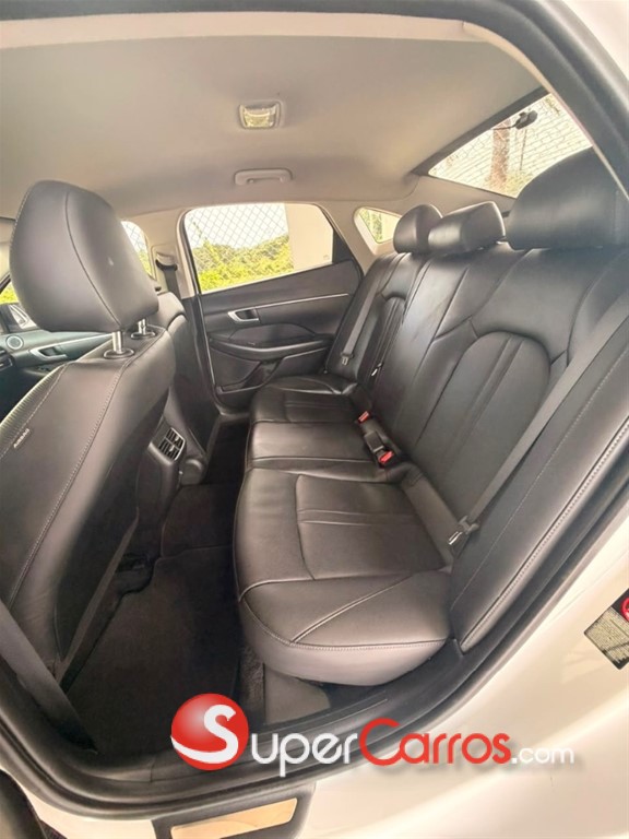 2020 Hyundai Sonata DN8 — foto 8 / 12