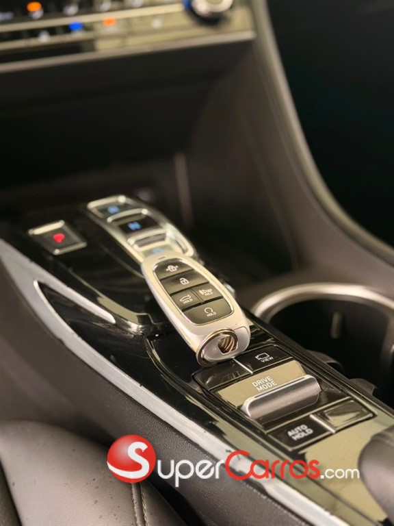 2020 Hyundai Sonata DN8 — foto 10 / 12