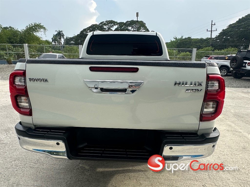 2022 Toyota Hilux Limited TSS — foto 5 / 9