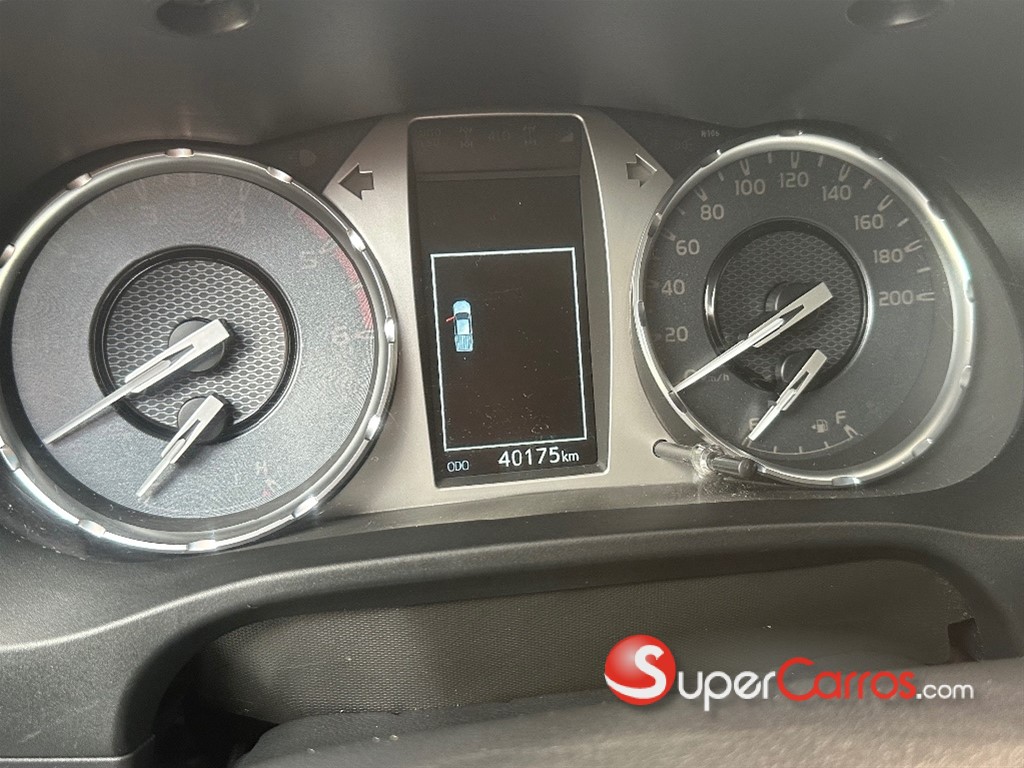 2022 Toyota Hilux Limited TSS — foto 9 / 9