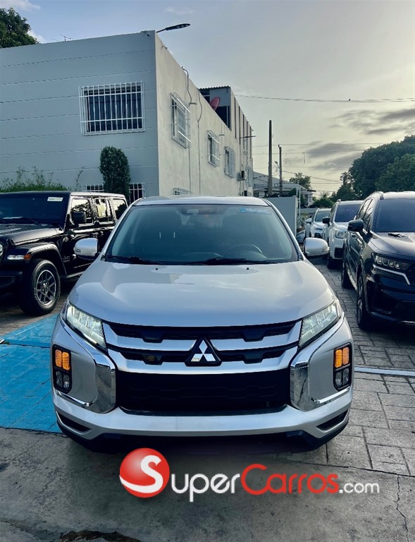 2020 Mitsubishi Motors Outlander Sport — foto 2 / 12