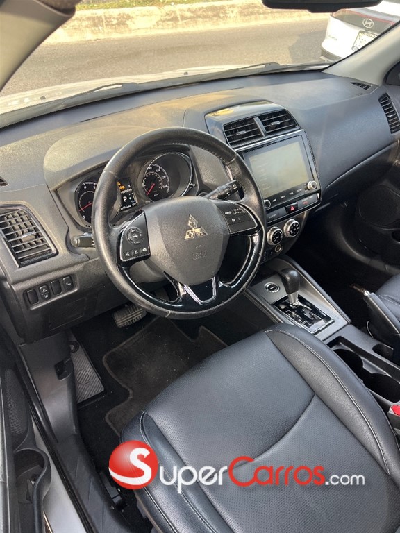 2020 Mitsubishi Motors Outlander Sport — foto 12 / 12