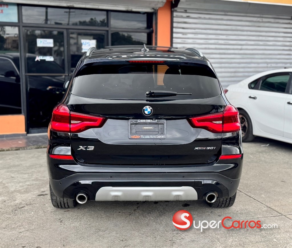 2020 BMW X 3 XDrive 30i — foto 5 / 12