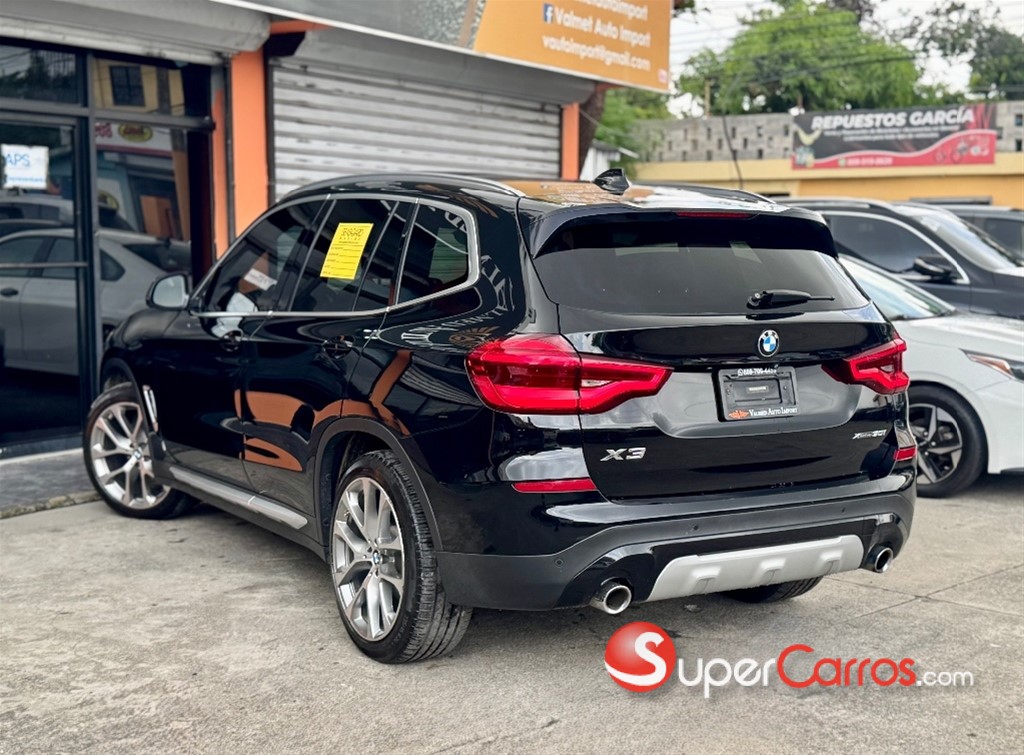 2020 BMW X 3 XDrive 30i — foto 6 / 12