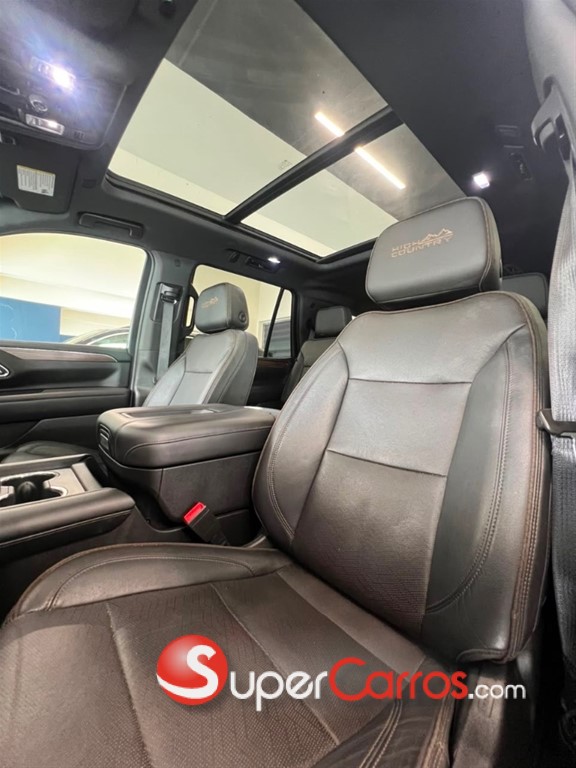 2022 Chevrolet Tahoe Highcountry — foto 9 / 12