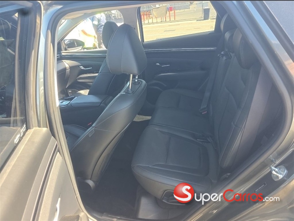 2022 Hyundai Tucson LIMITED — foto 6 / 11
