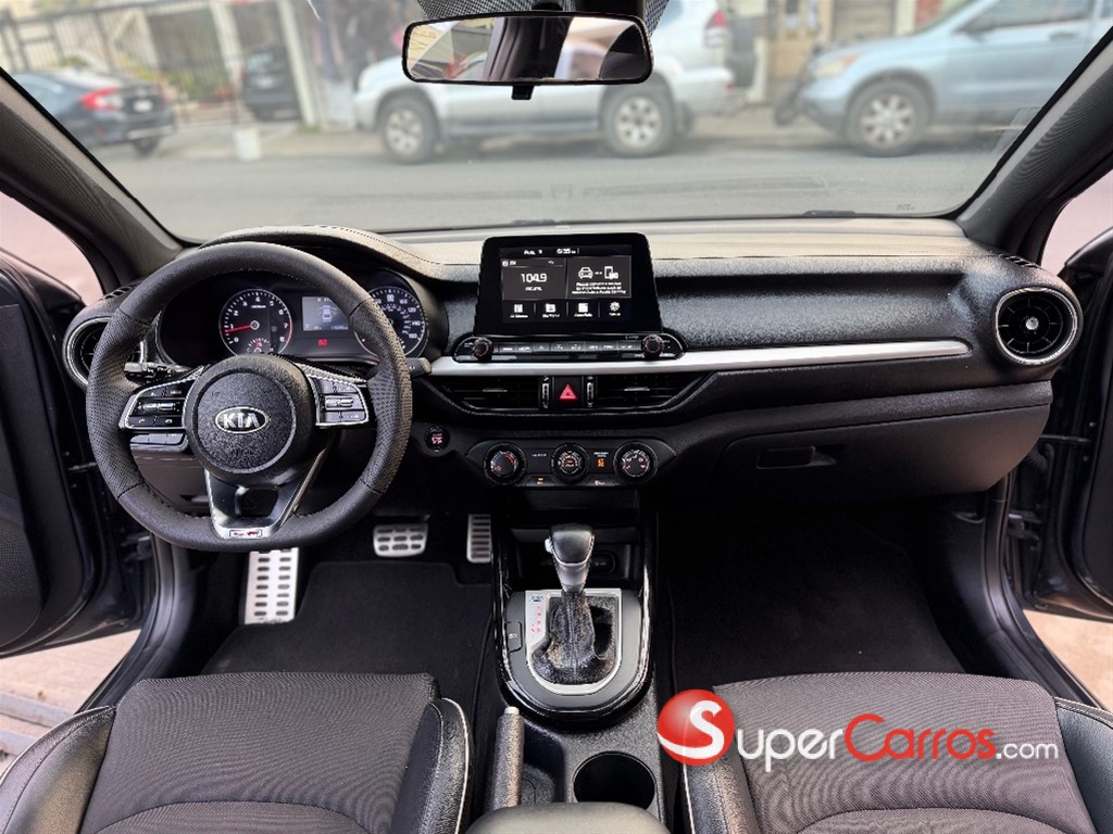 2020 Kia Forte GT Line — foto 7 / 12