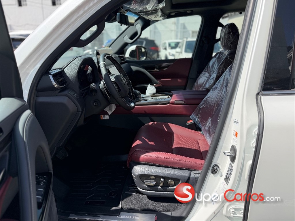 2027 Lexus LX 700 VIP — foto 4 / 12