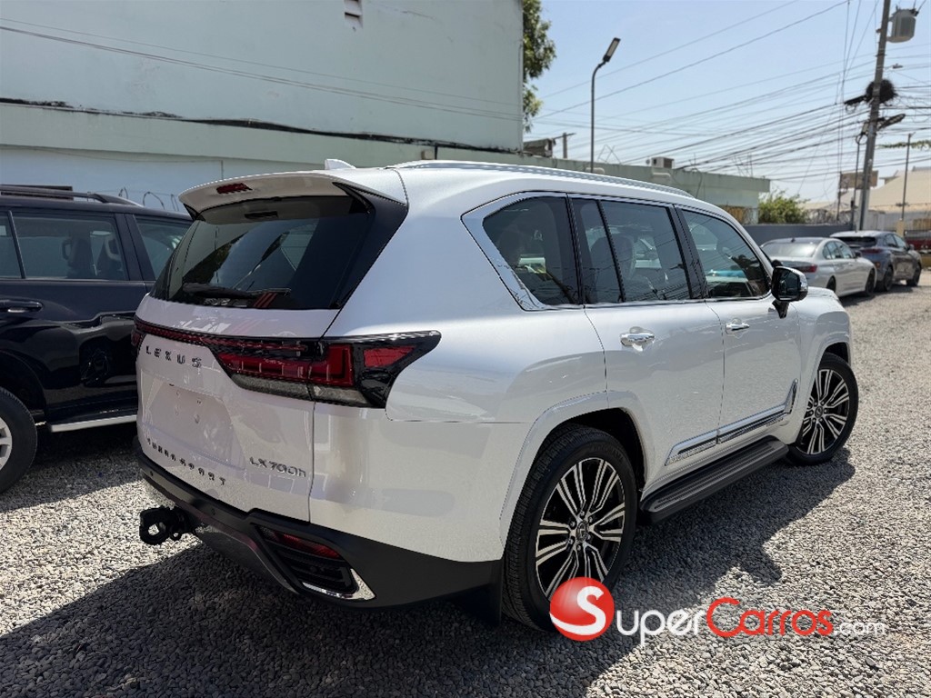 2027 Lexus LX 700 VIP — foto 11 / 12