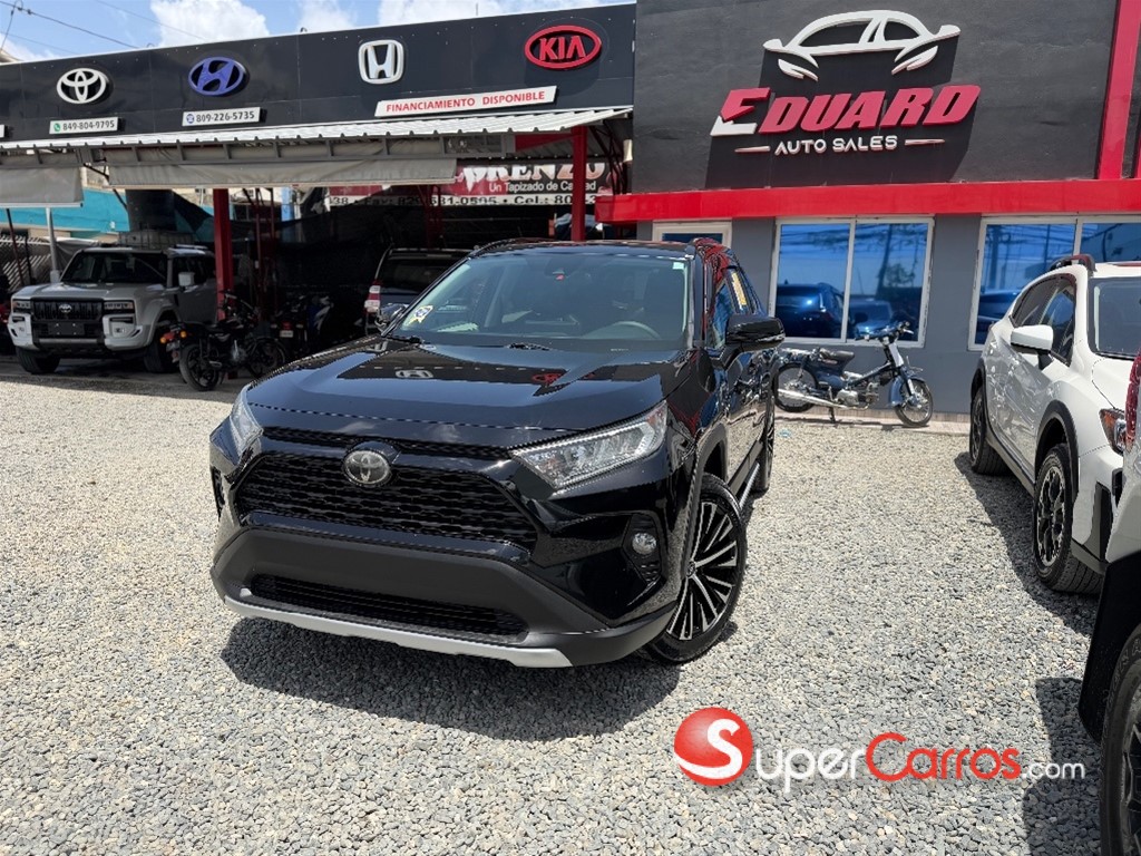 2021 Toyota RAV4 XLE — foto 3 / 12