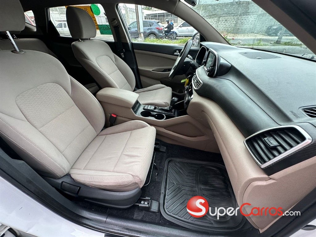 2021 Hyundai Tucson SEL — foto 8 / 12