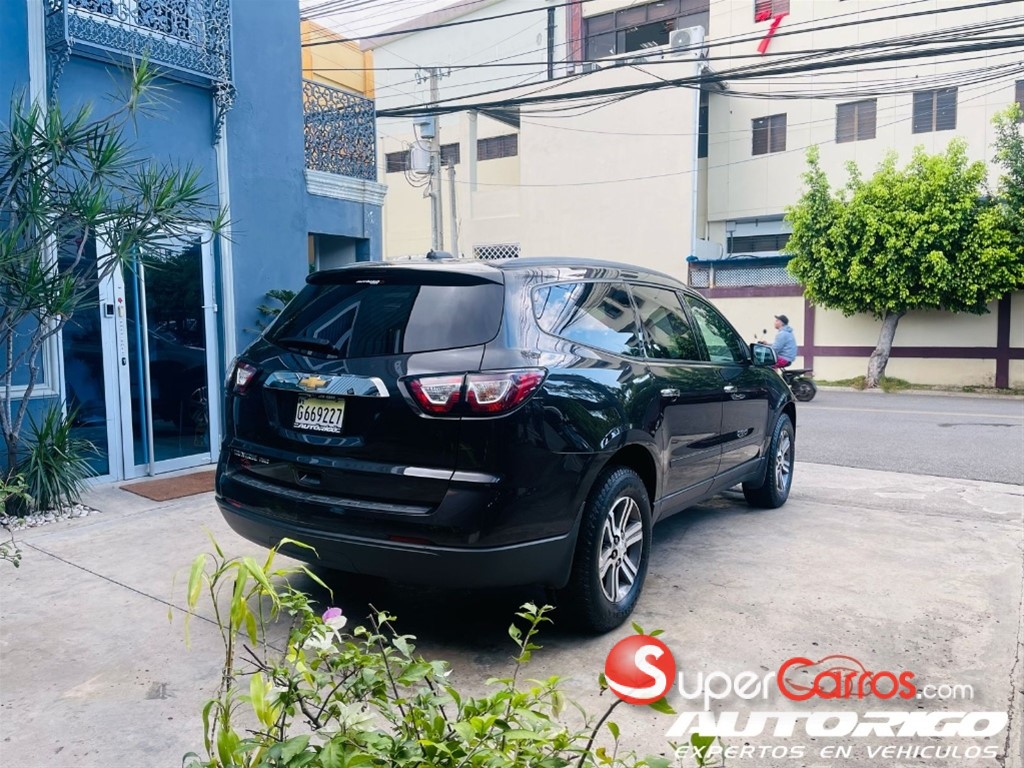 2017 Chevrolet Traverse LT — foto 7 / 10