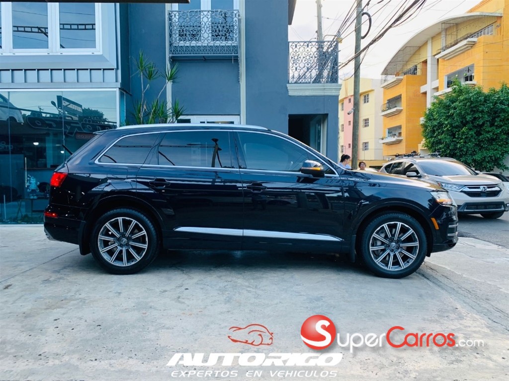 2017 Audi Q7 Premiun Plus — foto 5 / 12