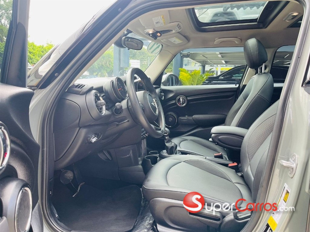 2017 Mini Cooper — foto 11 / 12