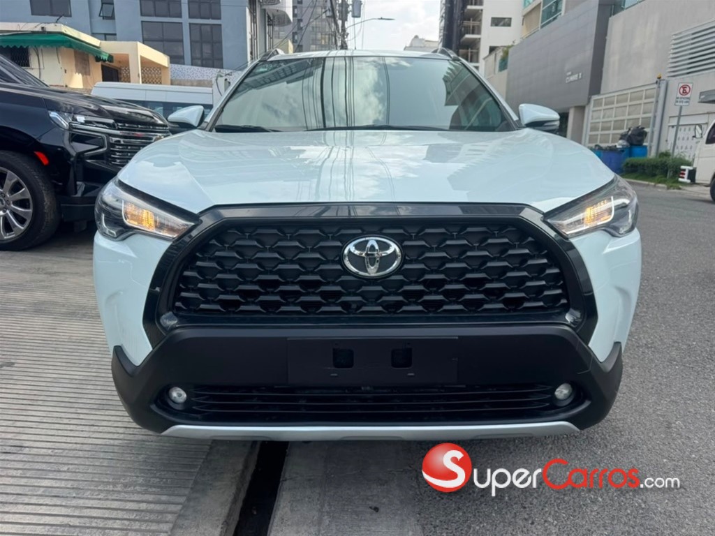 2023 Toyota Corolla Cross — foto 2 / 12