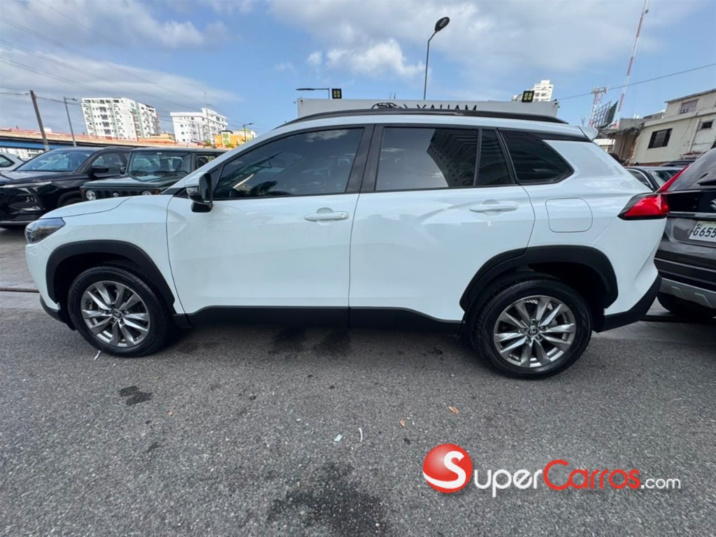2023 Toyota Corolla Cross — foto 4 / 12