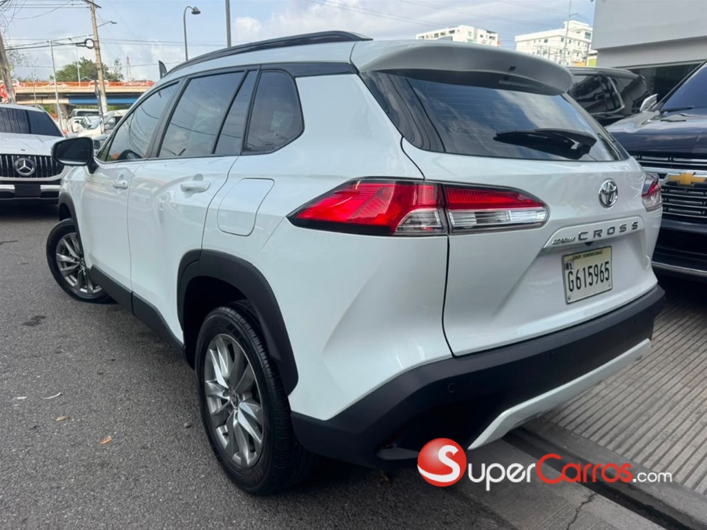 2023 Toyota Corolla Cross — foto 7 / 12