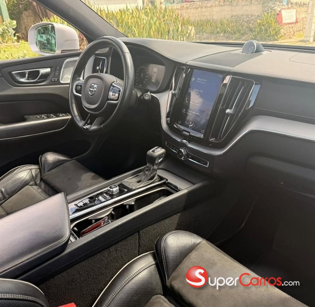 2018 Volvo XC60 — foto 7 / 7