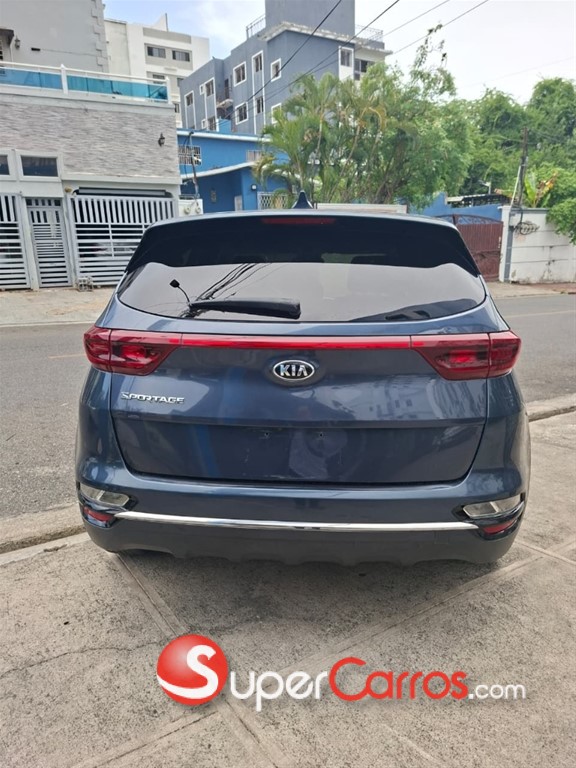 2021 Kia Sportage LX — foto 7 / 10
