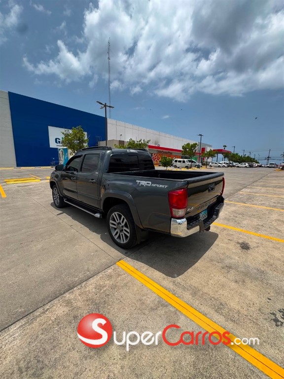 2019 Toyota Tacoma SR5 — foto 5 / 12