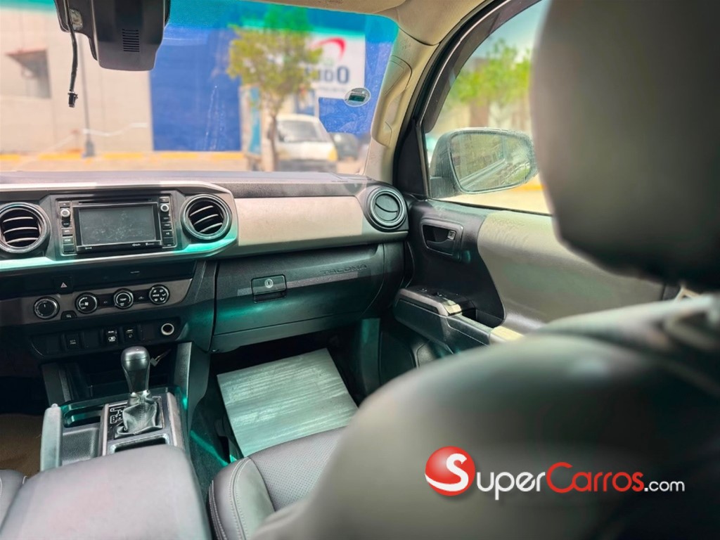 2019 Toyota Tacoma SR5 — foto 8 / 12