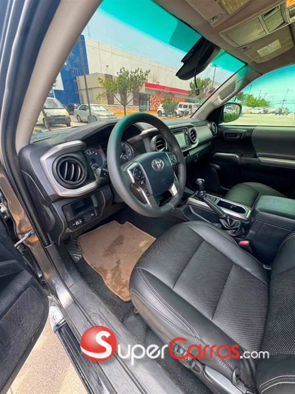 2019 Toyota Tacoma SR5 — foto 9 / 12