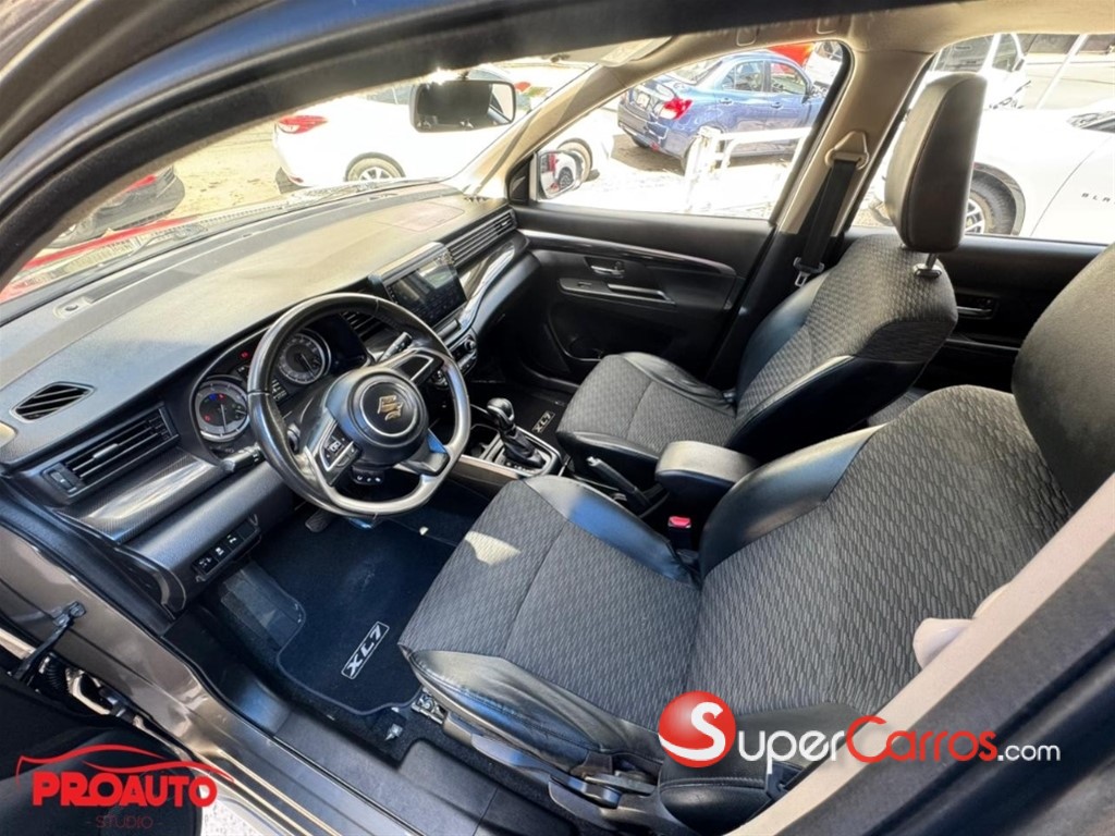 2023 Suzuki XL7 GLX — foto 7 / 10