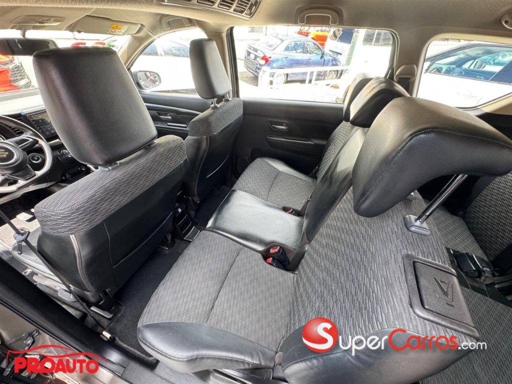 2023 Suzuki XL7 GLX — foto 8 / 10