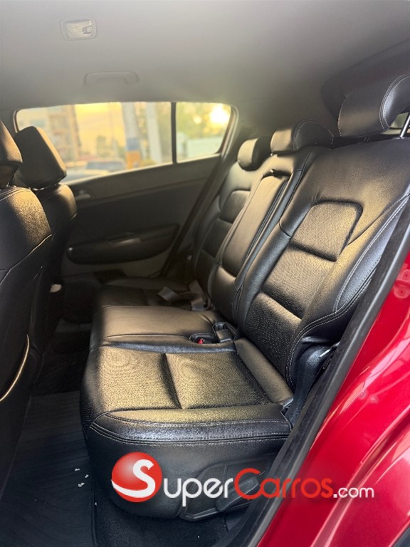 2017 Kia Sportage LX — foto 8 / 10