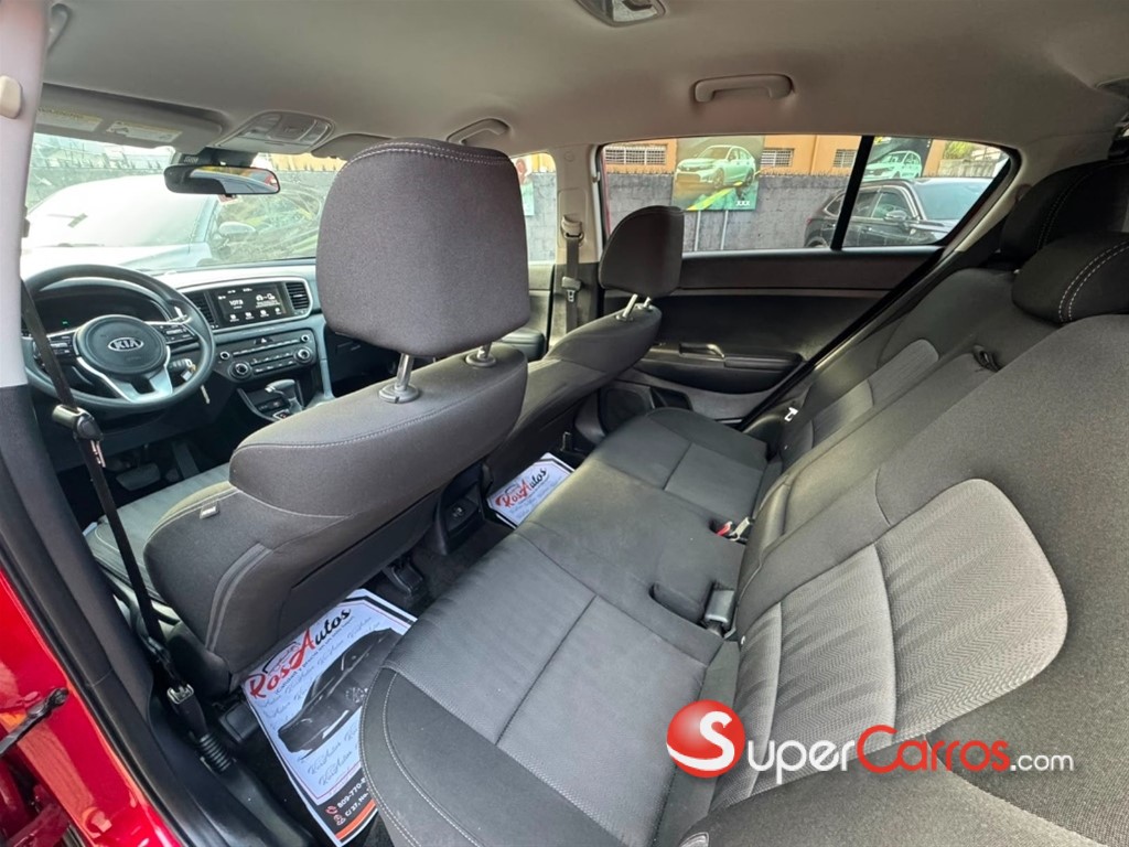2020 Kia Sportage LX — foto 7 / 10