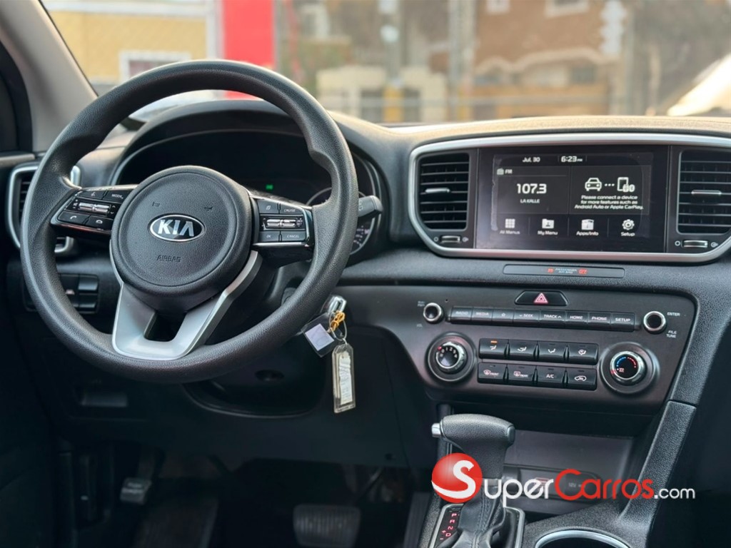 2020 Kia Sportage LX — foto 9 / 10
