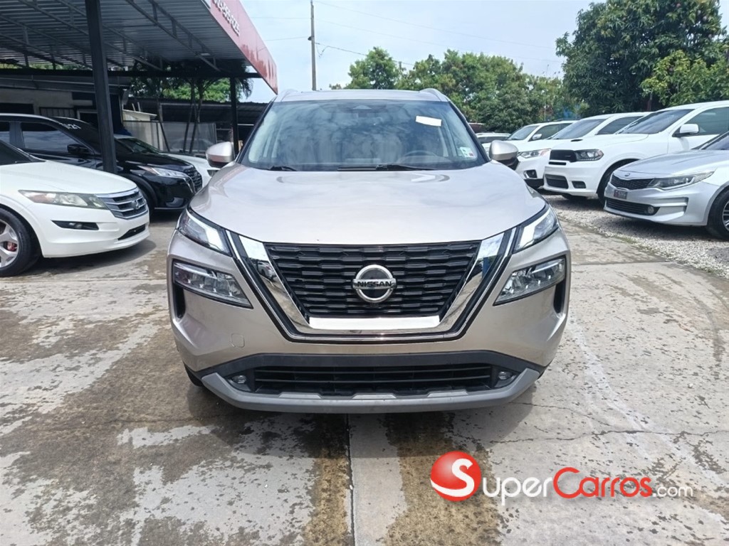 2021 Nissan Rogue — foto 2 / 11