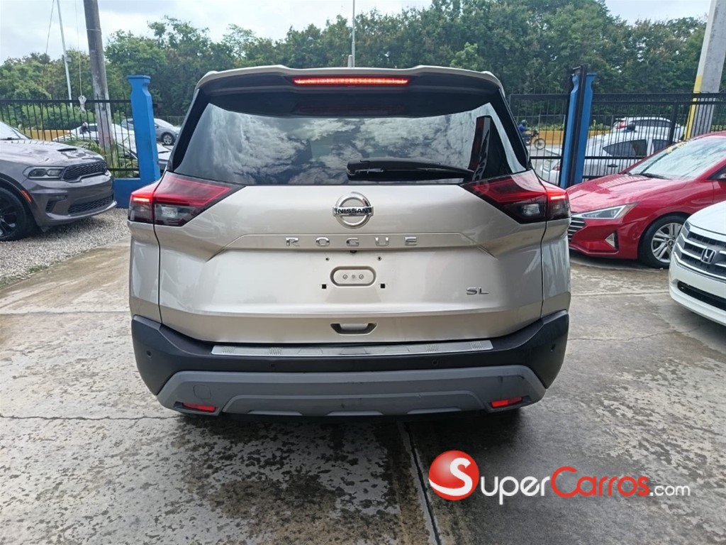 2021 Nissan Rogue — foto 5 / 11