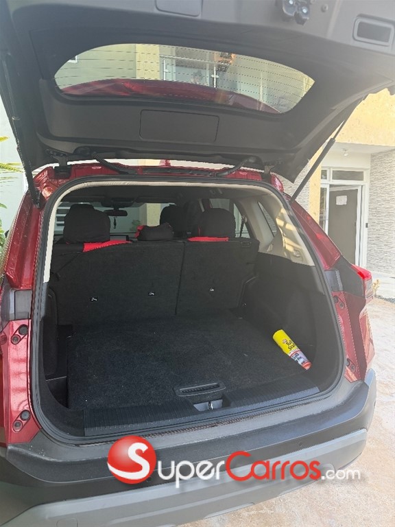 2021 Nissan Rogue SV — foto 5 / 8