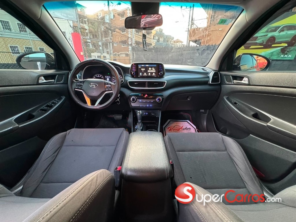 2021 Hyundai Tucson SE — foto 8 / 9