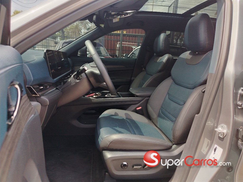 2025 Ford Territory Titanium — foto 10 / 12