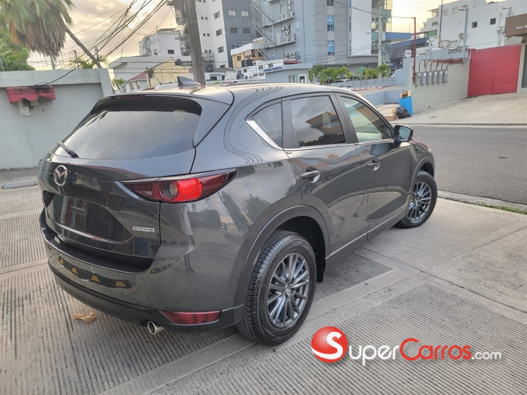 2021 Mazda CX-5 Touring — foto 2 / 9