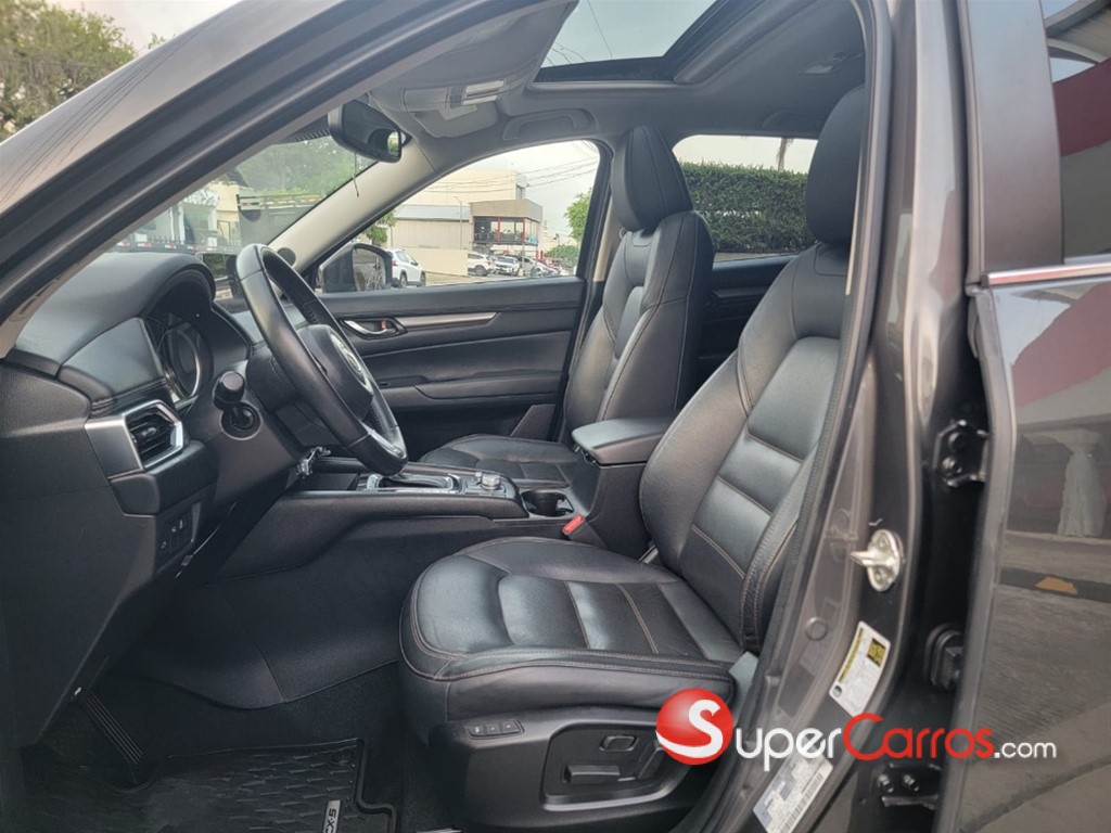 2021 Mazda CX-5 Touring — foto 7 / 9