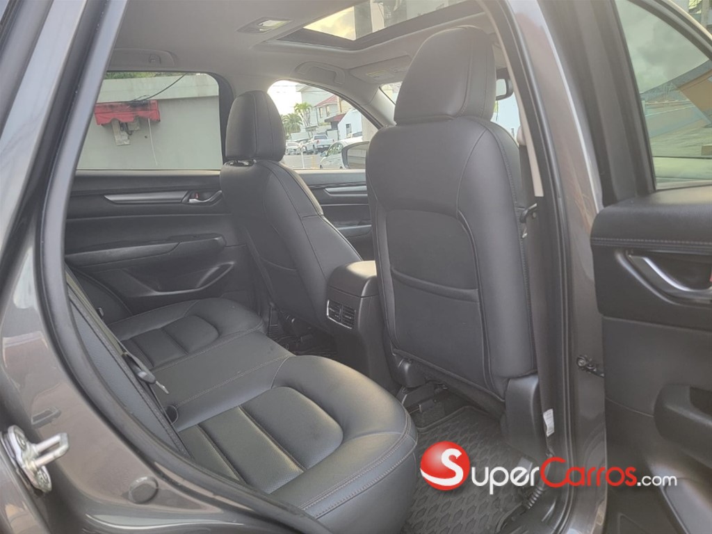 2021 Mazda CX-5 Touring — foto 8 / 9