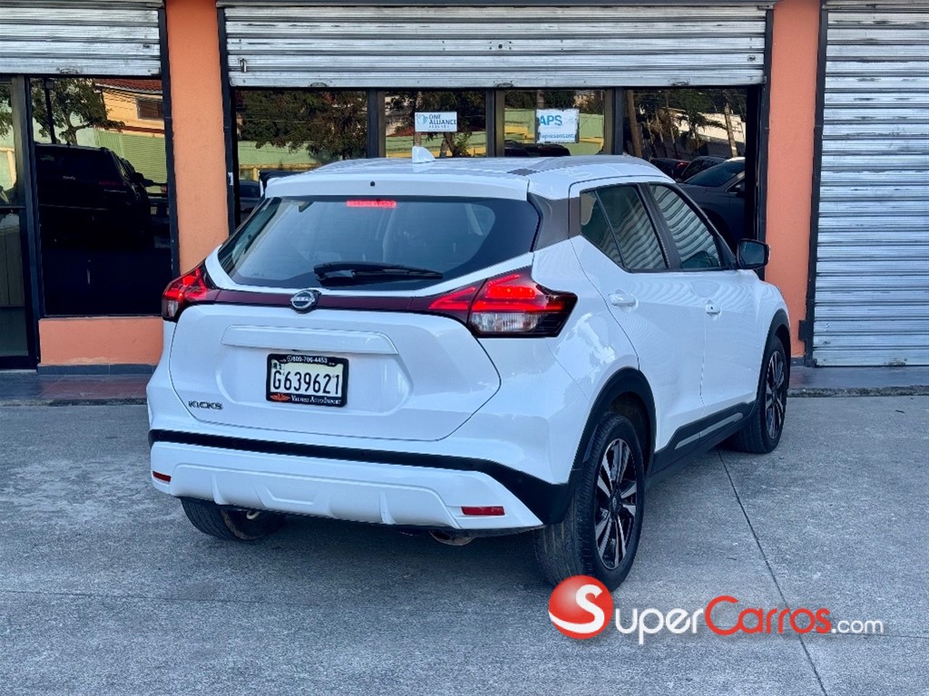 2023 Nissan Kicks — foto 4 / 12