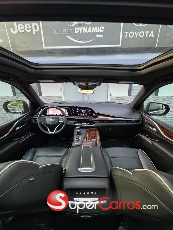 2021 Cadillac Escalade Premium Luxury Long — foto 7 / 12