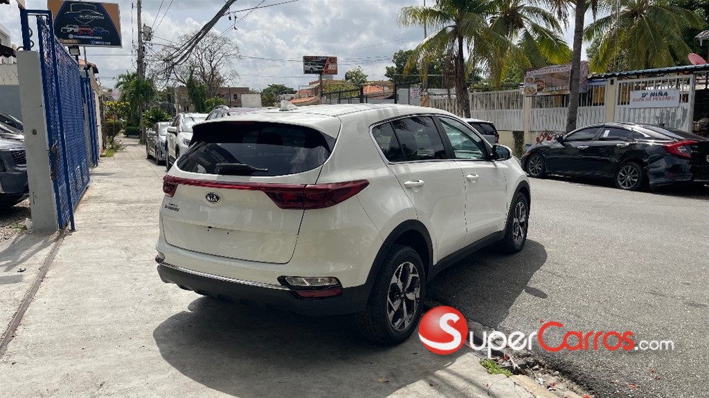 2020 Kia Sportage LX — foto 5 / 12