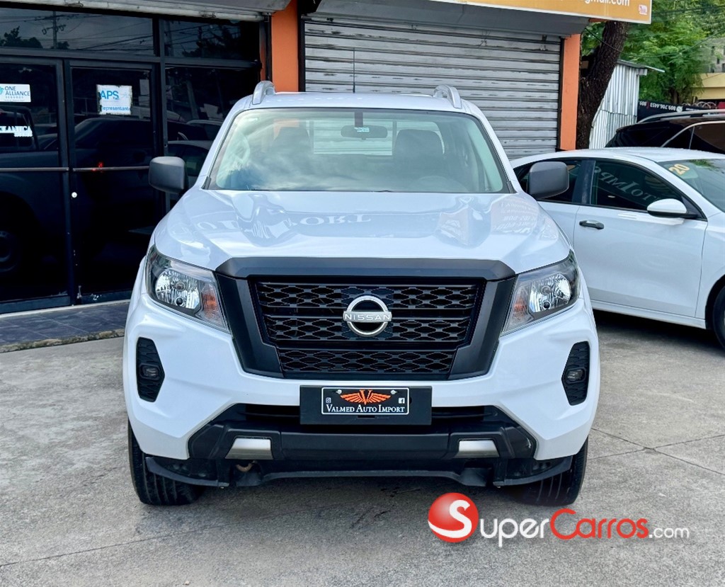 2024 Nissan Frontier LE — foto 3 / 12