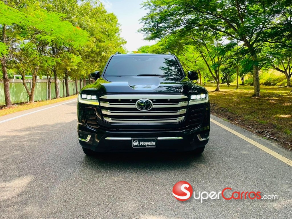 2022 Toyota Land Cruiser 70 ANIVERSARIO — foto 2 / 12