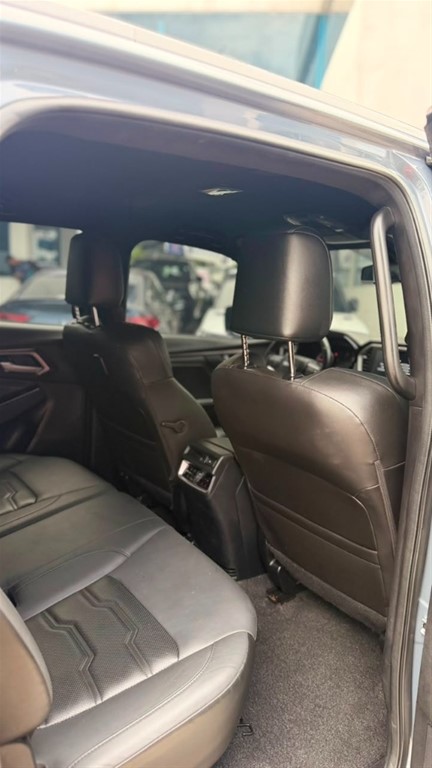 2024 Isuzu DMAX LSE — foto 7 / 10
