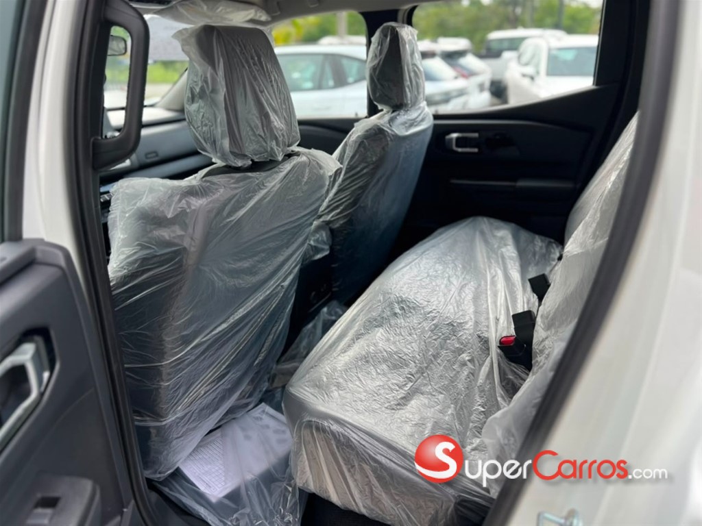 2027 Mitsubishi Motors L 200 Triton — foto 6 / 10